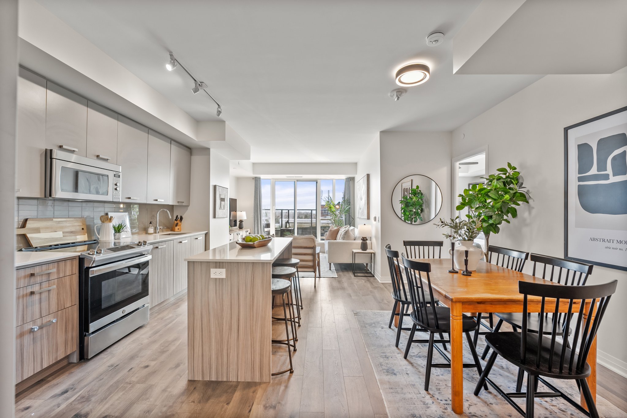New Leslieville Listing: 507-1630 Queen St. E