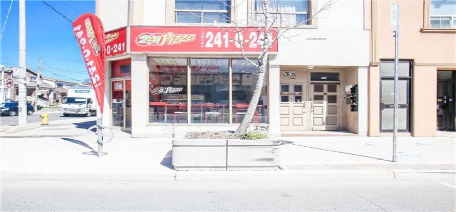 Toronto,Ontario M4C 1K7,Sale of business,Danforth,E3772637