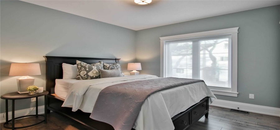 Toronto, Ontario M4J2Z6, 3 Bedrooms Bedrooms, ,3 BathroomsBathrooms,Detached,Sale,Eaton,E5233429